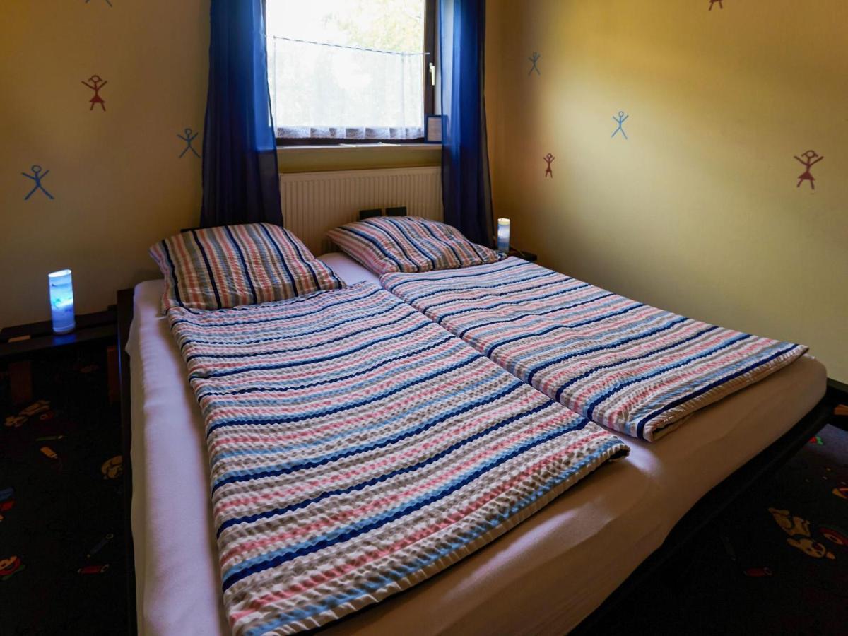 Nice Flat With Sauna Covered Terrace Garden And Tree House For Children 잔트 외부 사진